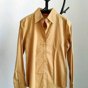Kenneth Cole Unlisted blouse - NWOT